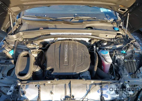 2018 Porsche Macan from USA, damaged, VIN WP1AA2A53JLB07341